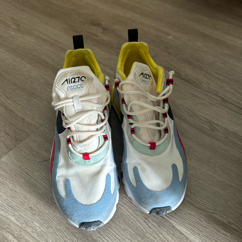 Nike Air Max 270 React